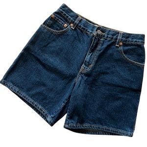 Levi’s Shorts Relaxed Fit 550 Blue Jeans Size 8